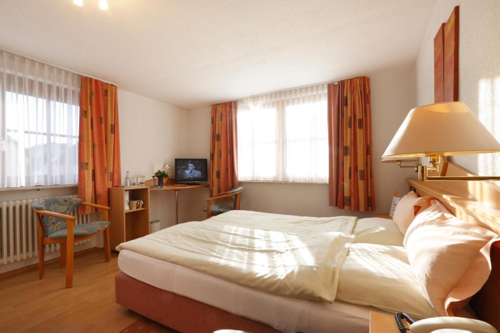 Hotel Pension Stern Bad Buchau Phòng bức ảnh