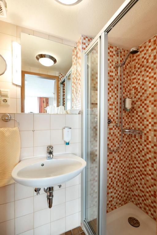 Hotel Pension Stern Bad Buchau Phòng bức ảnh
