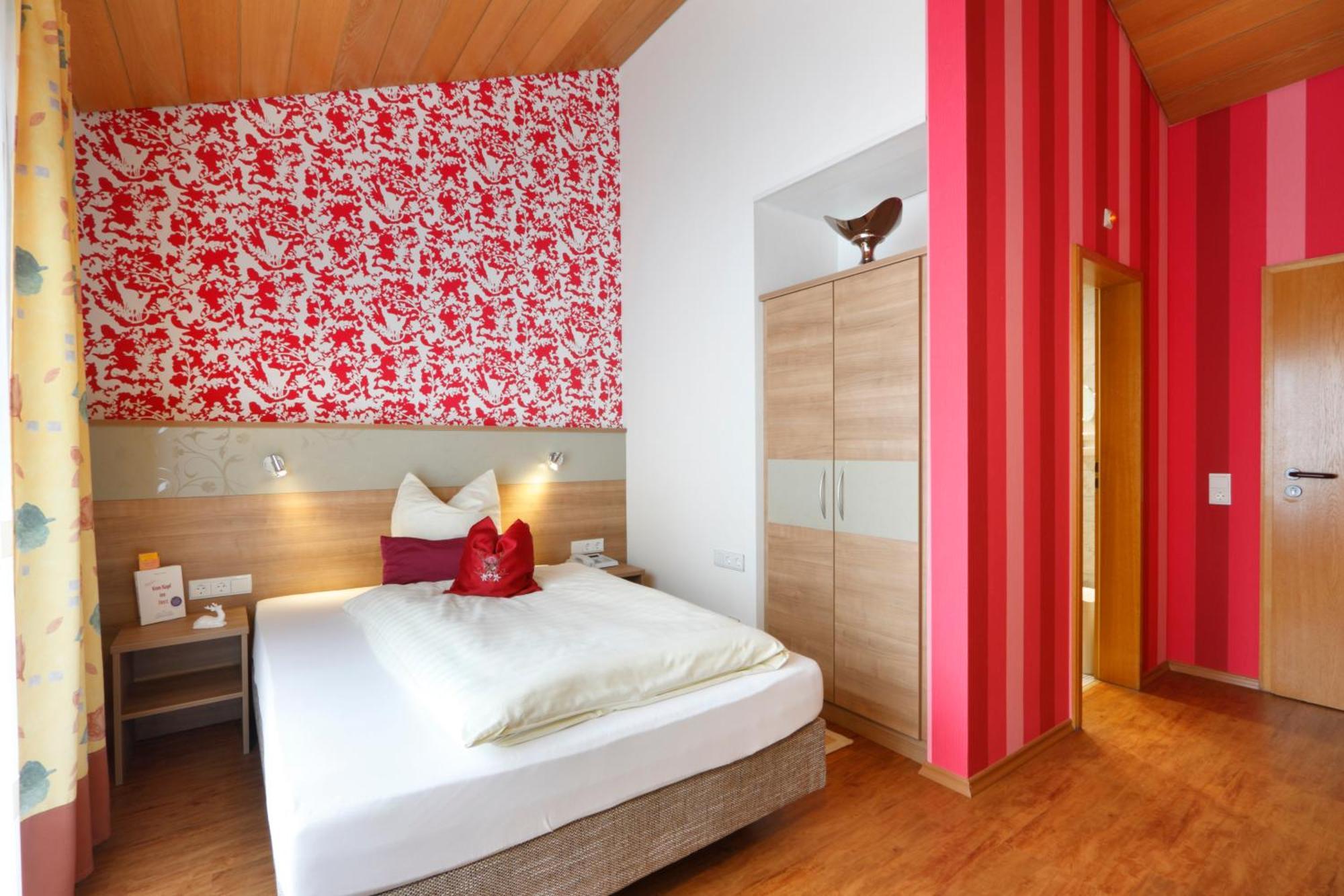 Hotel Pension Stern Bad Buchau Ngoại thất bức ảnh